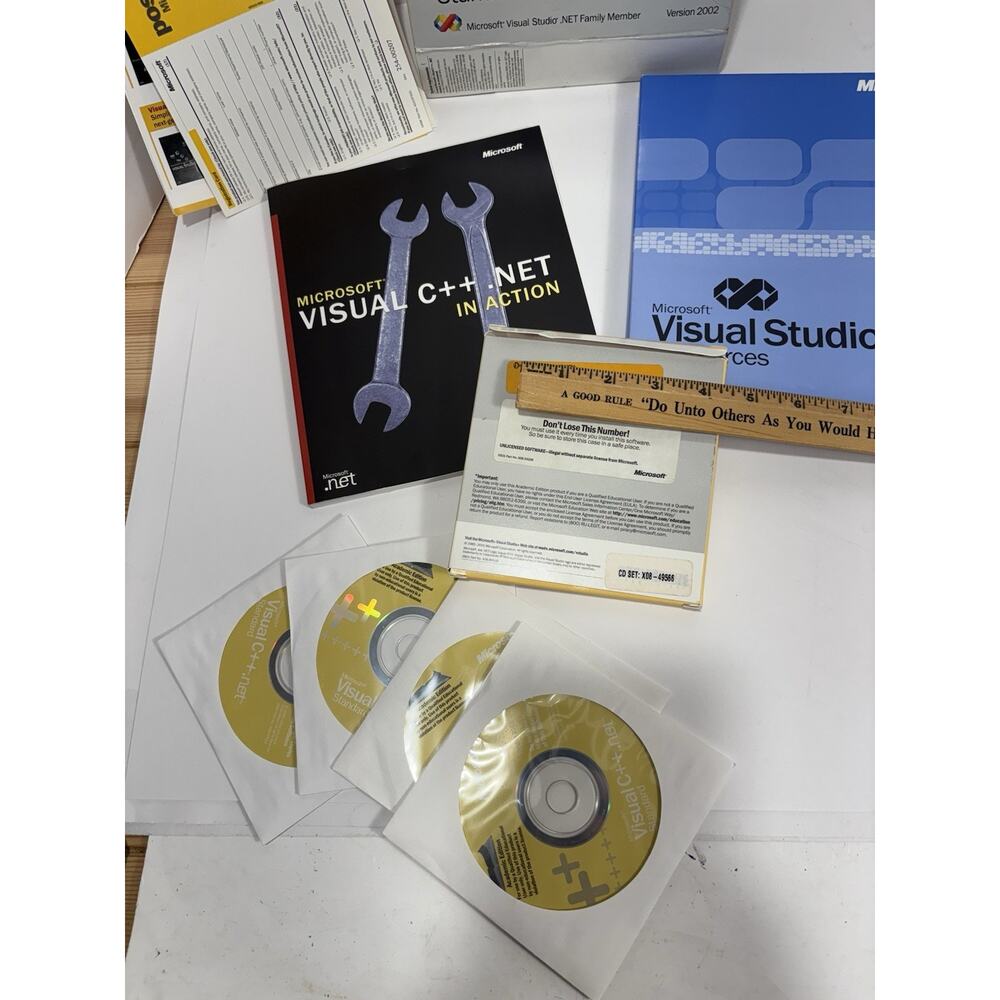 Microsoft Visual C++ .NET Standard 2002 W/ Key See Pictures - Picture 3 of 6